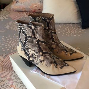 Joie western bootie